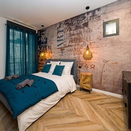 Appartement D'Exception En Centre Ville Sur Quai Сет Экстерьер фото