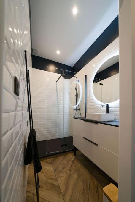 Appartement D'Exception En Centre Ville Sur Quai Сет Экстерьер фото